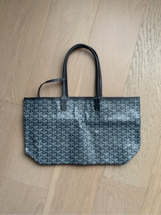 Handbags - Medium Gray Goyard Tote